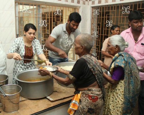 Spend a wonderful time by socializing and serving the old people.