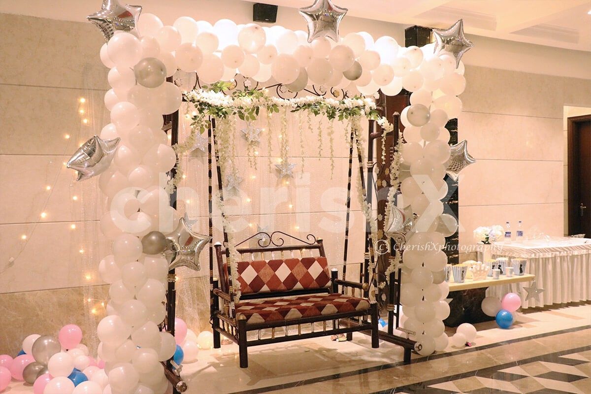 White Theme Balloon Decoration with Stars LED Backdrop