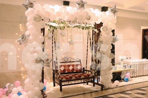 White Theme Balloon Decoration with Stars LED Backdrop