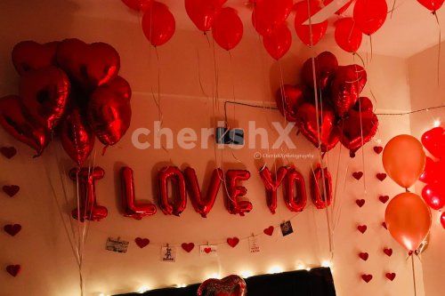 The Red-themed Room decor will create a romantic environment for you and your partner.