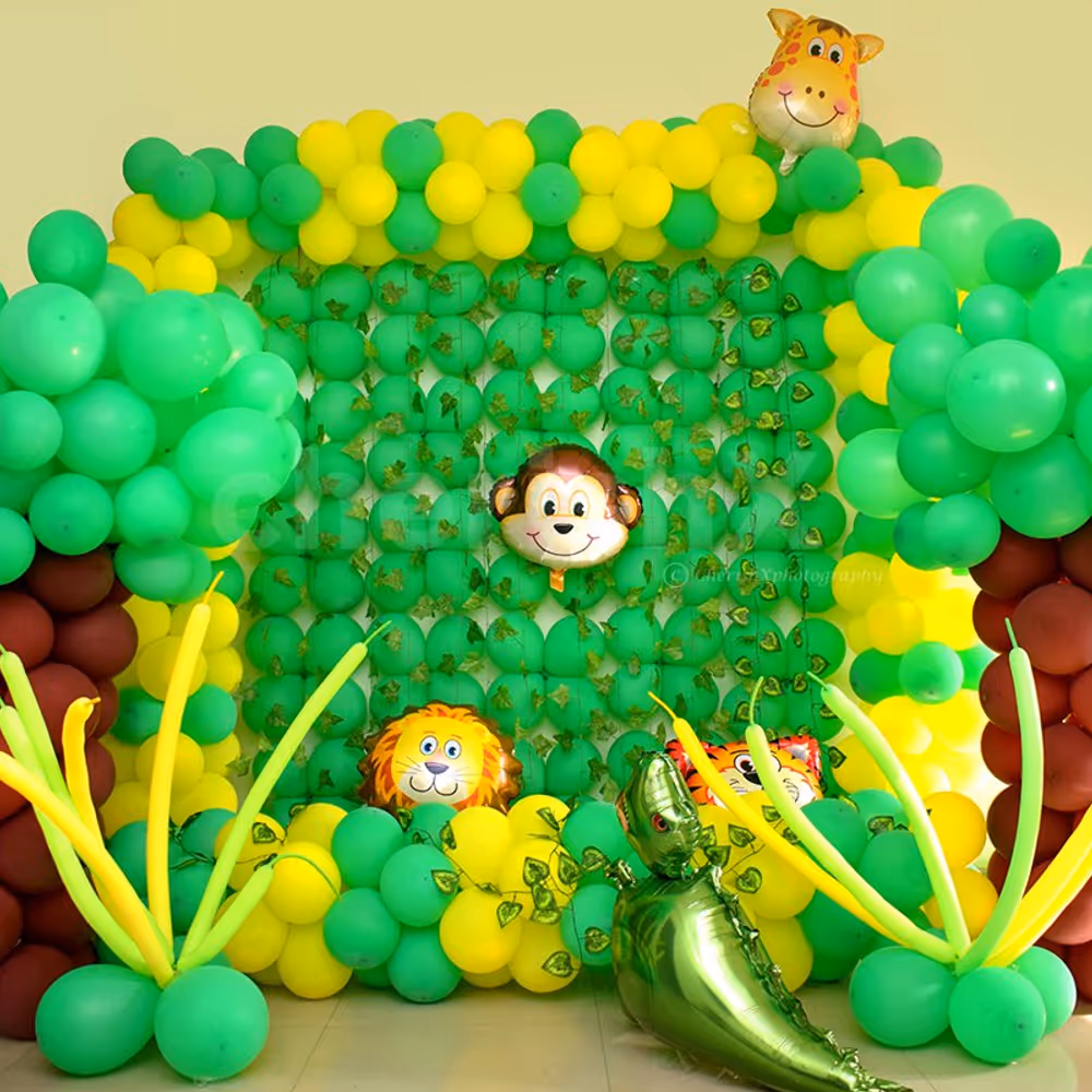 Book this adorable Deluxe Lion King Decor inspired by Disney's "The Lion King".