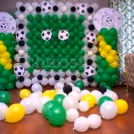 Surprise your cutie on his/her birthday with our exclusive
football-themed balloon decor!