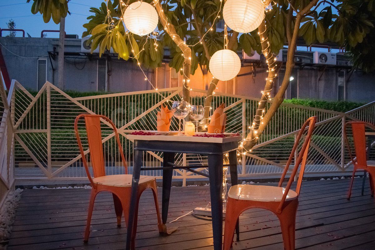 Book a Candlelight Dinner at Radisson, Udyog Vihar, Gurgaon