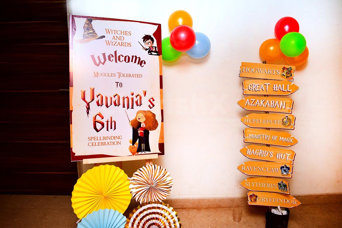 Surprise your child with these Harry Potter Themed Decor on his/her birthday.