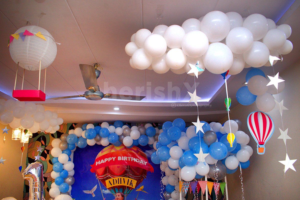 Balloon and Room Decoration with Hot Air Parachute Theme for your Kid's Birthday.