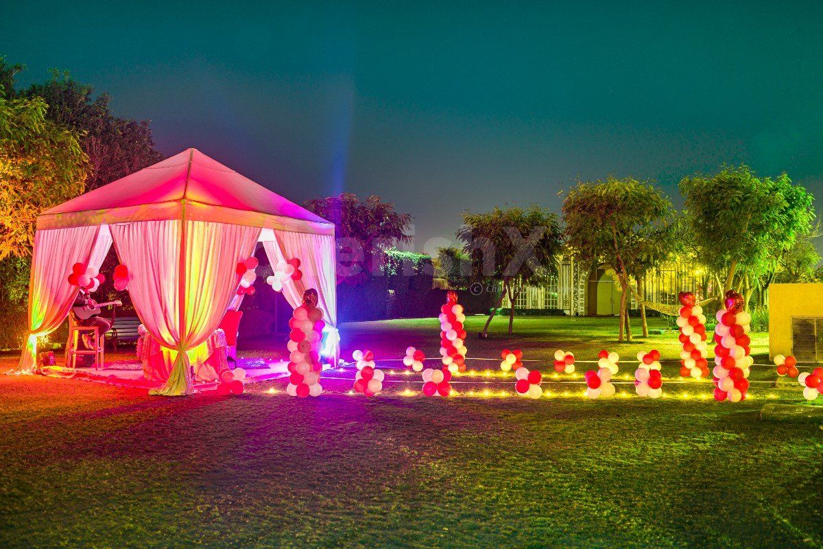 Book a Luxurious Private Cabana Setup at Taj Hotels, Dwarka, Delhi