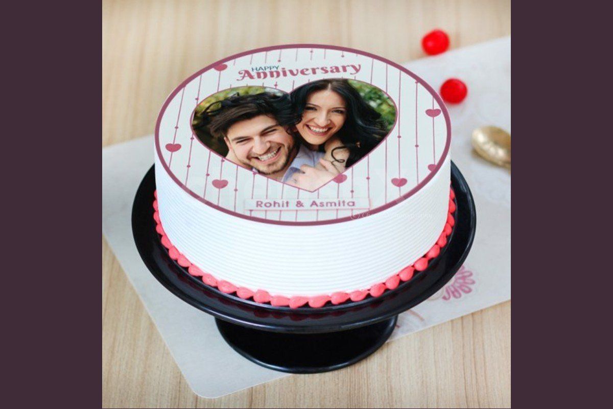 Premium photo cake by cherishx