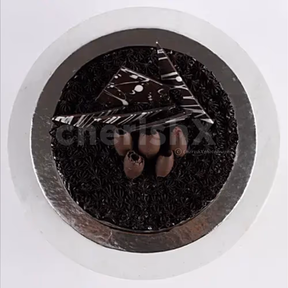 Delicious Brownie chocolate cake by cherishx