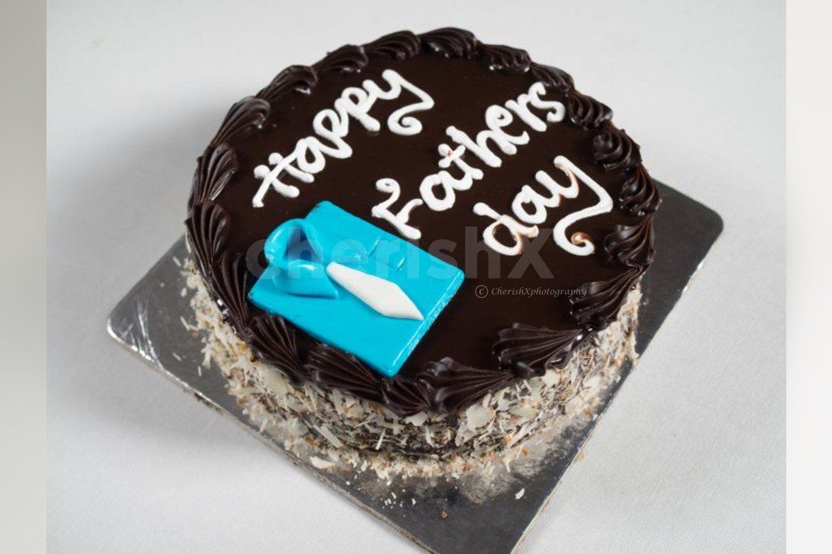 Fathers day special chocolate cake delivery at home