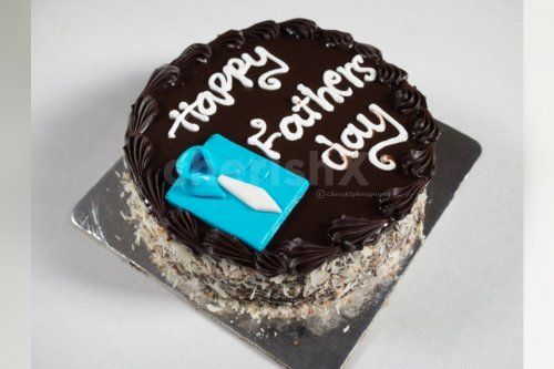 Fathers day special chocolate cake delivery at home