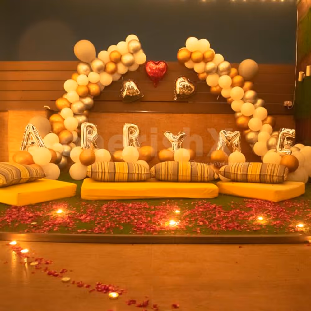 Balloon Arc and Marry Me Balloons