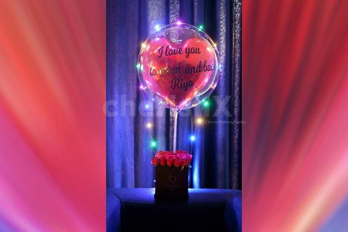 Rose bucket with a love bubble for your loved ones.