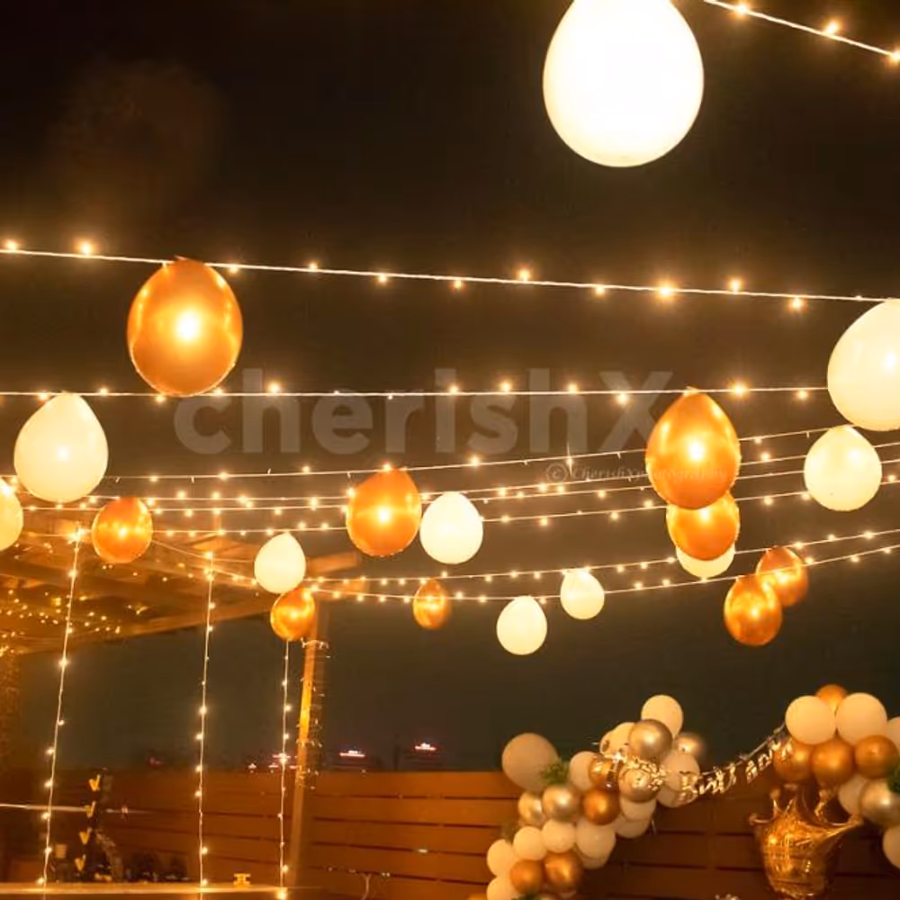 This Amazing Decor Includes Balloons, Lanterns & Fairy Lights Decorations