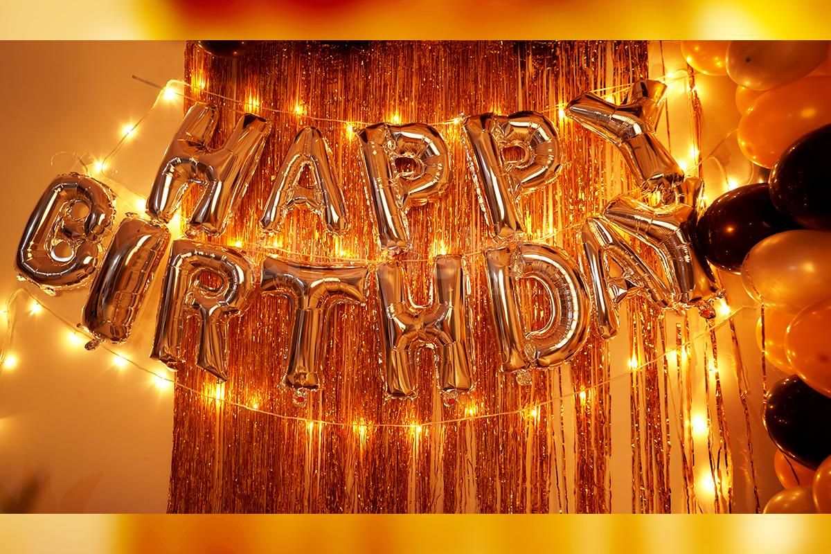 Silver Happy Birthday foil Balloon Decoration