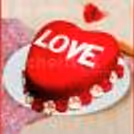 Beautifully crafted Flower Love Cake Half Kg for romantic celebrations and surprises.