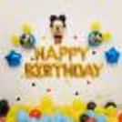 Throw a party to celebrate your child's birthday with colorful unicorn balloon decoration.