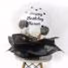 Planning to give something to your partner on anniversary? Well, then give this beautiful black balloon bucket to make it memorable!