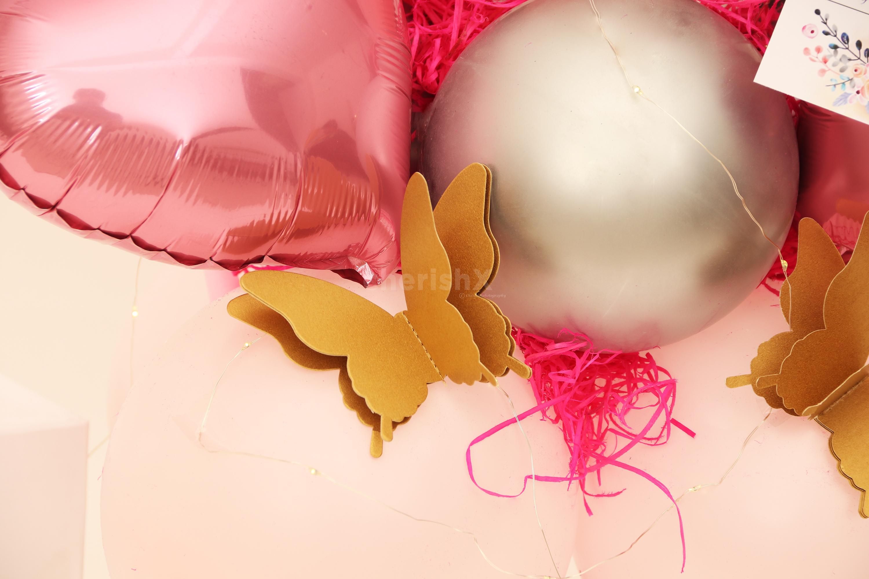 Celebrate Mother's Day with your mother by giving this gorgeous balloon bouquet Mother's Day Gift offered by CherishX.
