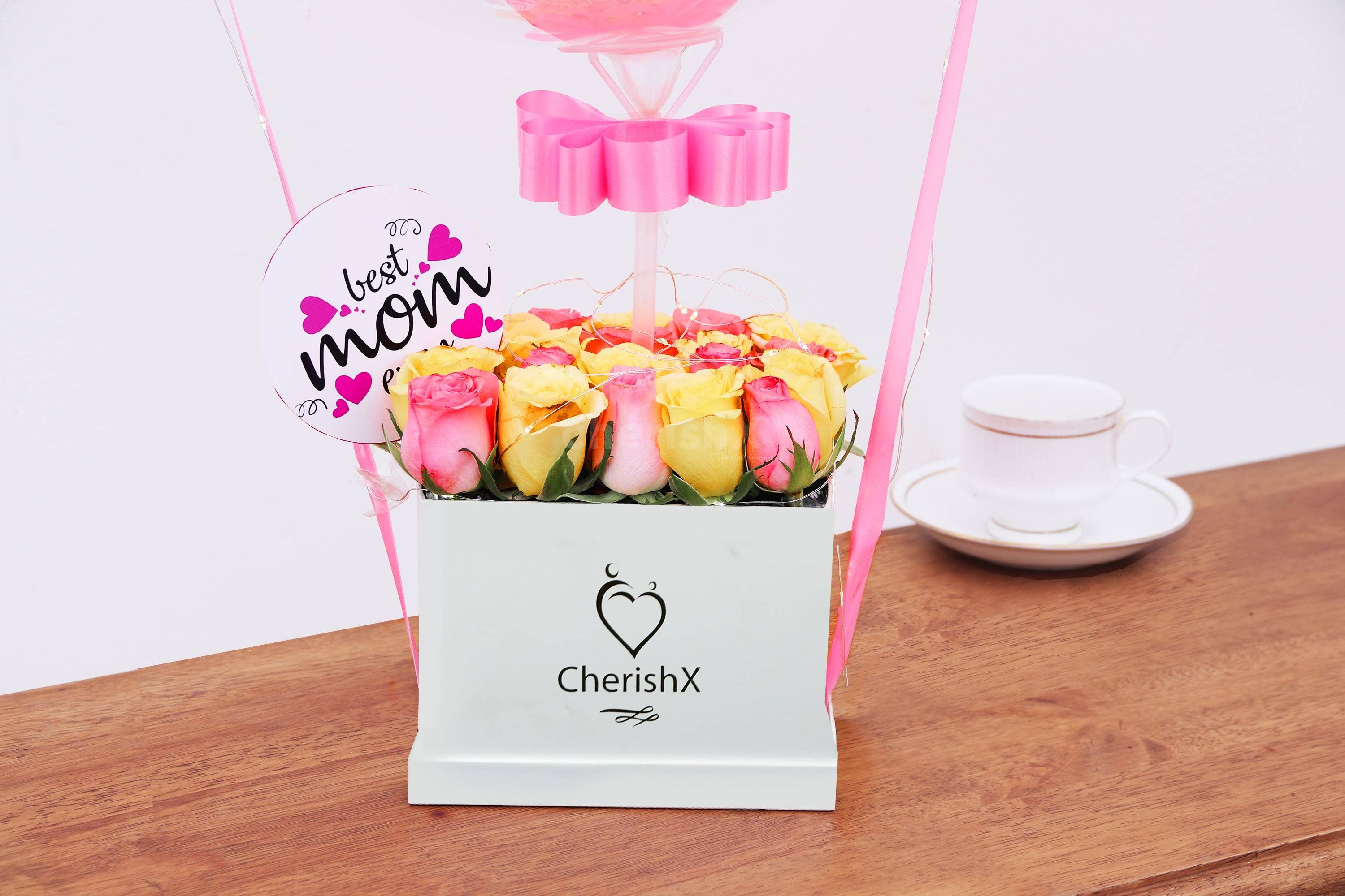Brighten up your Mother's Day with a loving Mother's Day Gift - A Balloon Bucket with Flowers for your mum, grandma or aunt.