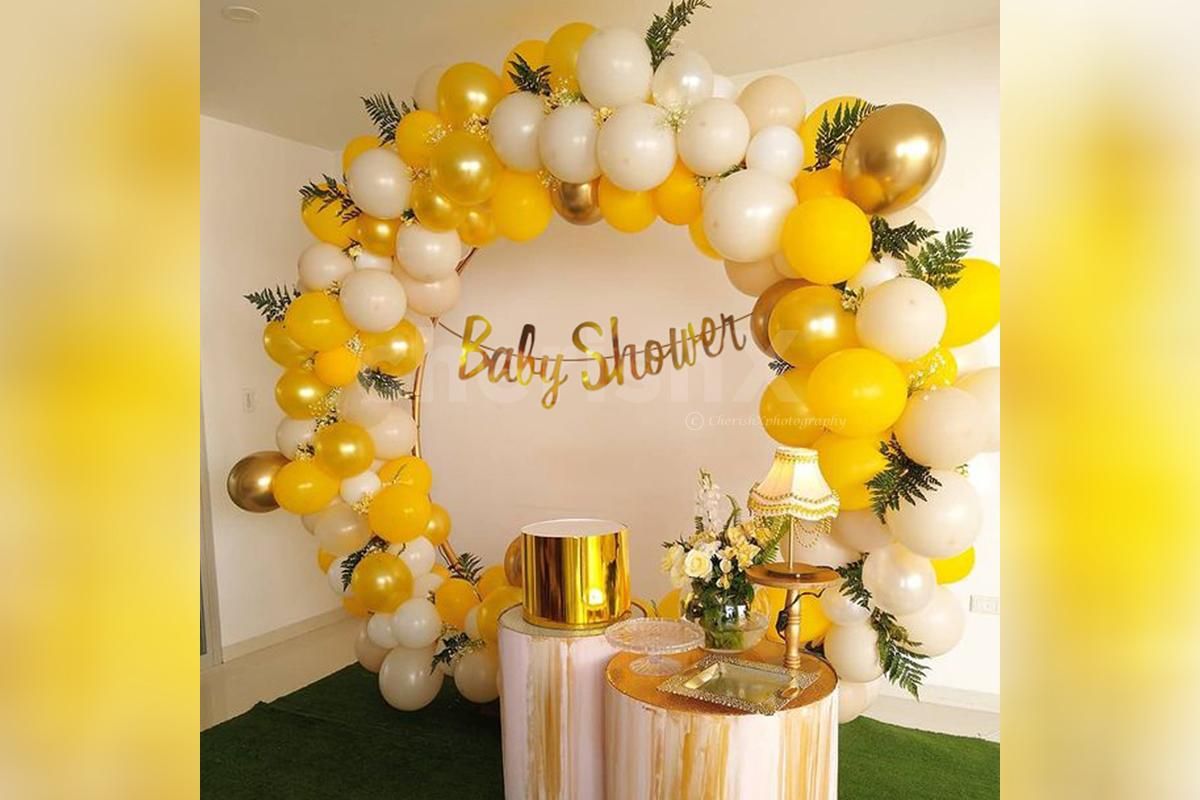 Surprise your close ones with CherishX's Gold Ring Balloon Decor!