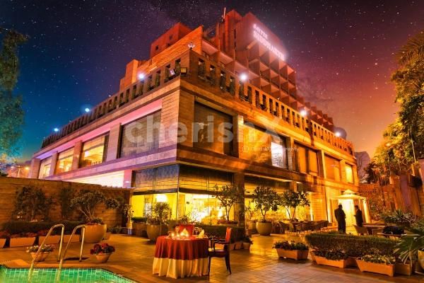 Romantic Poolside cabana at jaypee