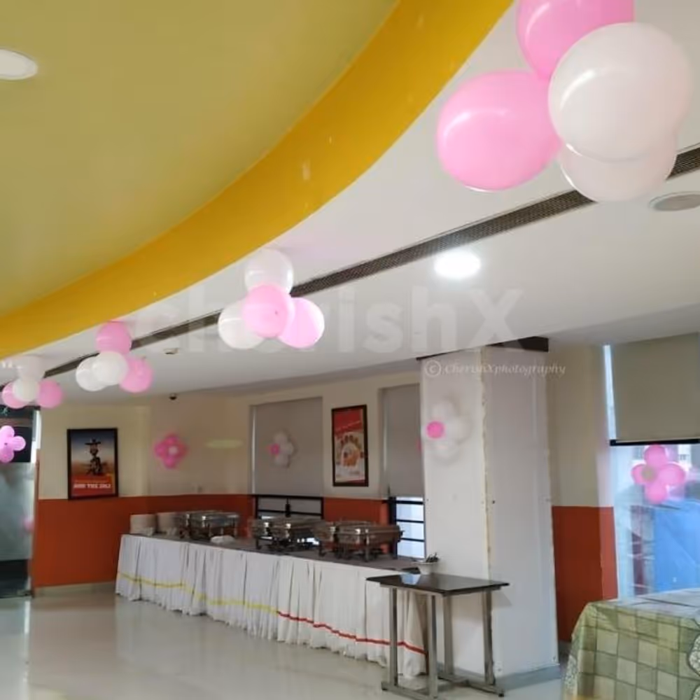 Surprise your close ones by having this gorgeous princess theme decor for their child!