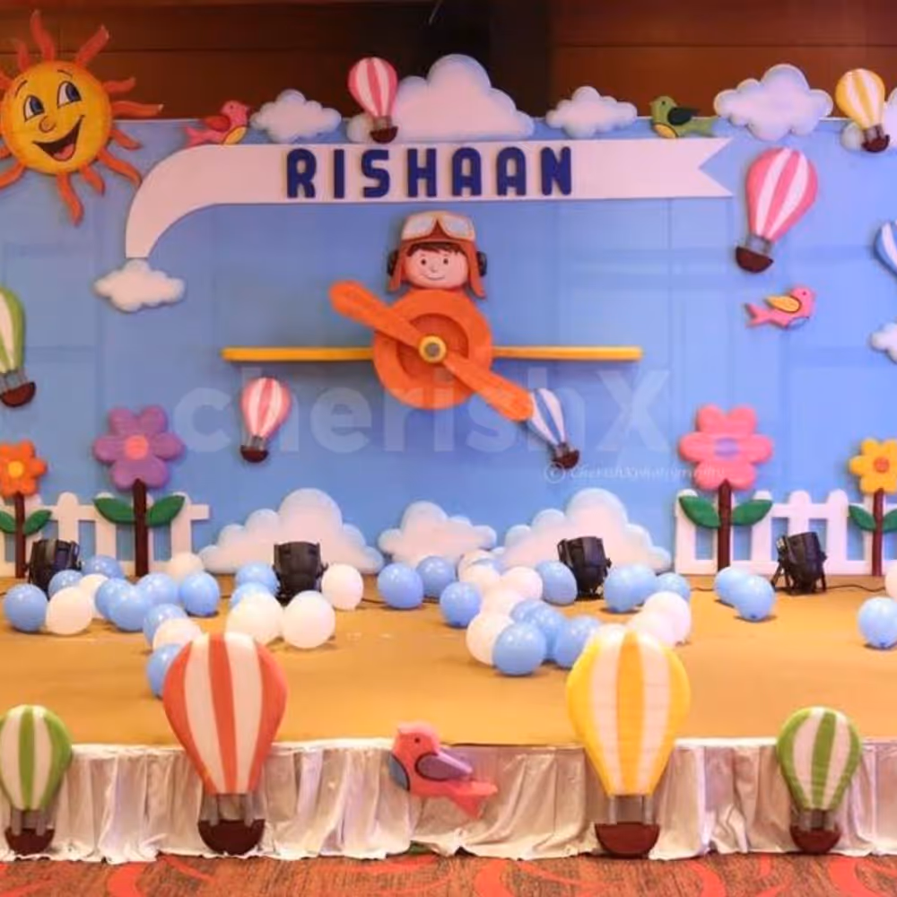 A Gorgeous Hot Air Balloon Theme Decor for your Kid's Birthday!