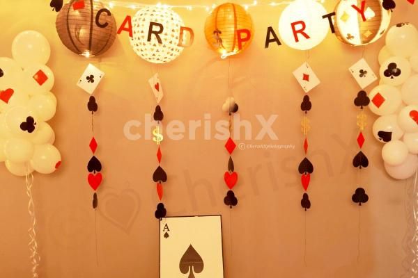 Get ready to put on an epic casino night round at your house with our perfect Budget Friendly Poker Night Decor