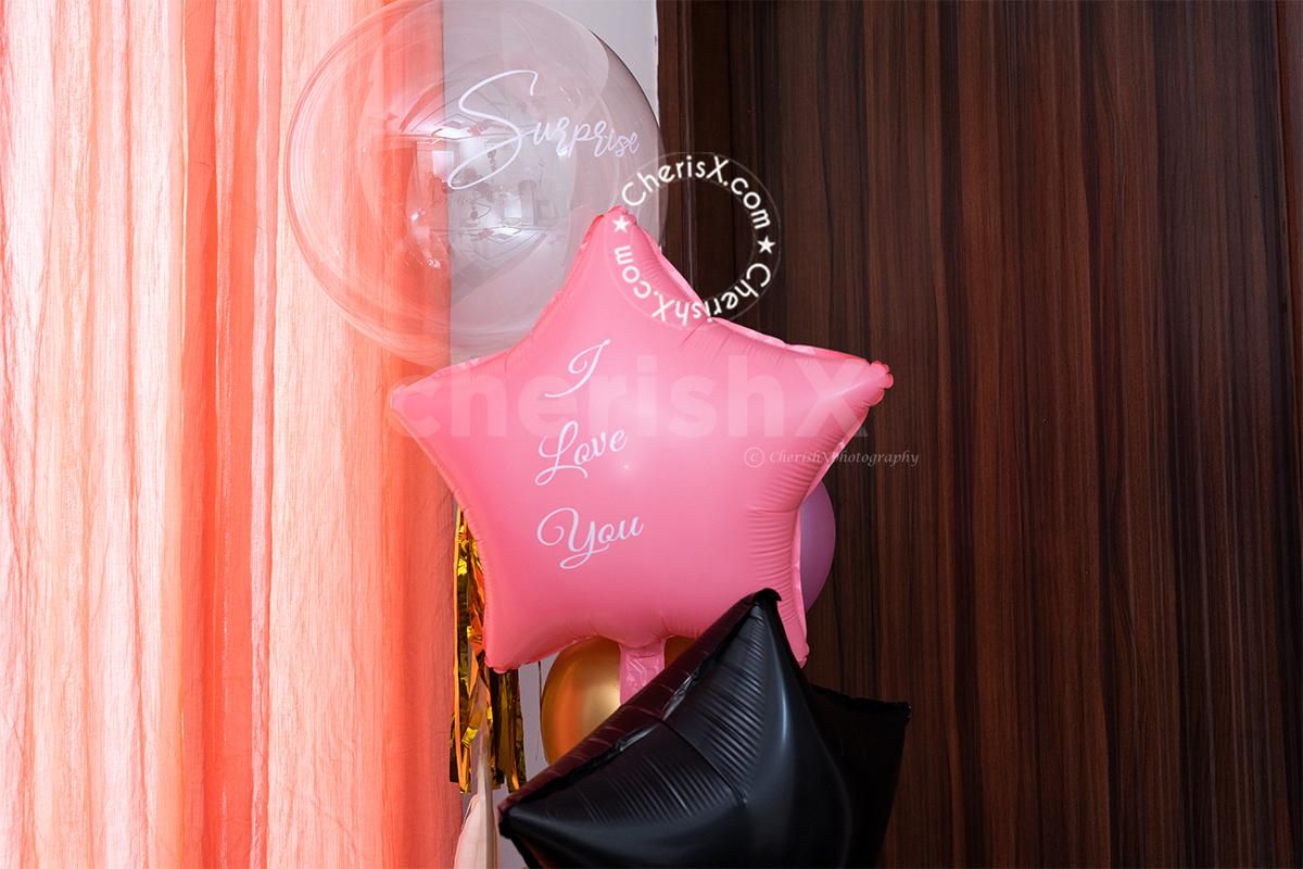 Gift a loving surprise box on anniversary, birthday and Valentine's to your special one!