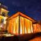 A Poolside Dining Experience at the Luxurious Umrao in Delhi.