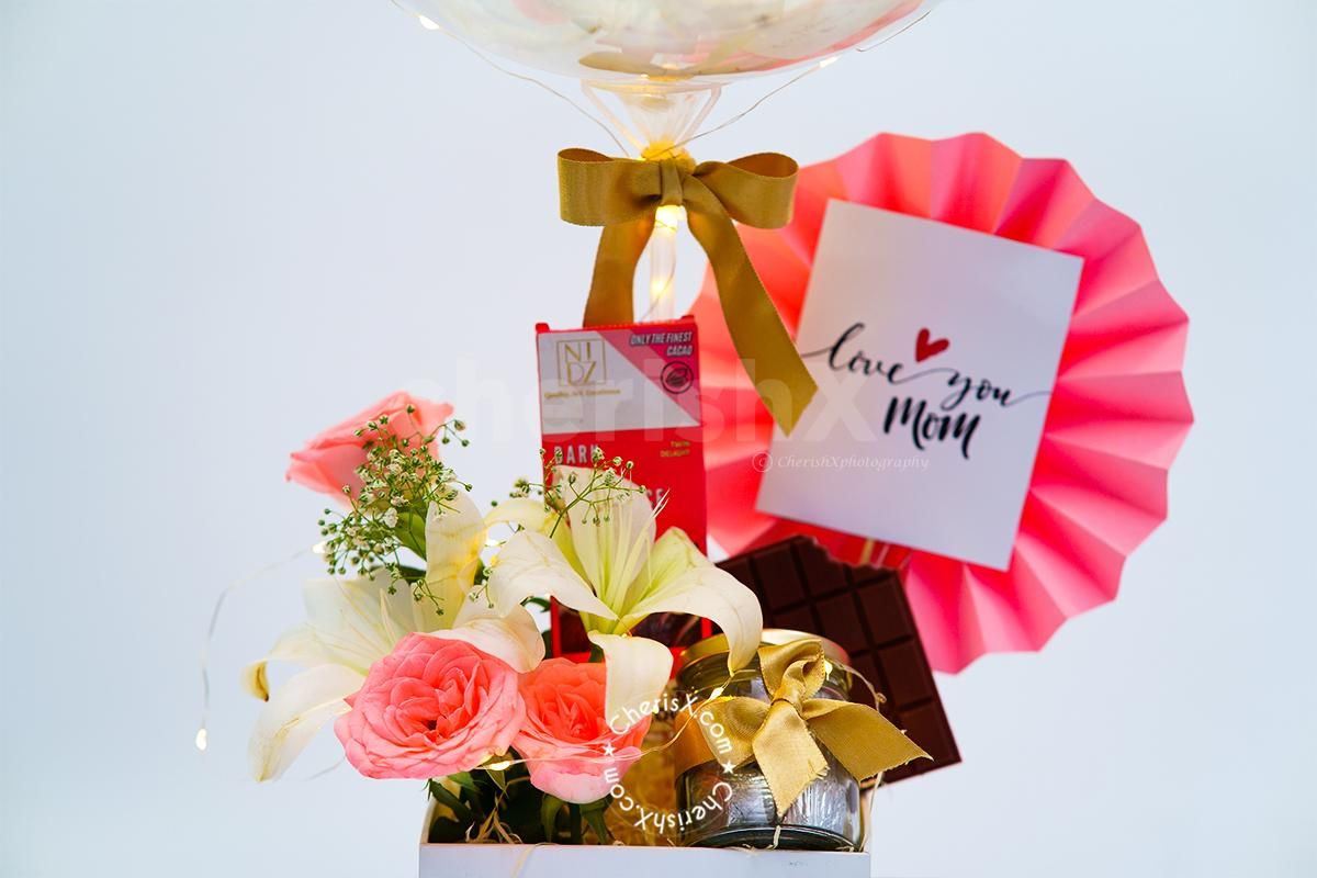 Book a Classy Pink Balloon Bucket as your Mother's Day Gift for your Celebrations!