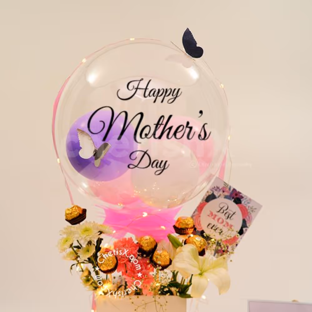 Make your mom feel special on Mother's Day with this Classy Balloon Bucket Mother's Day Gift Idea!