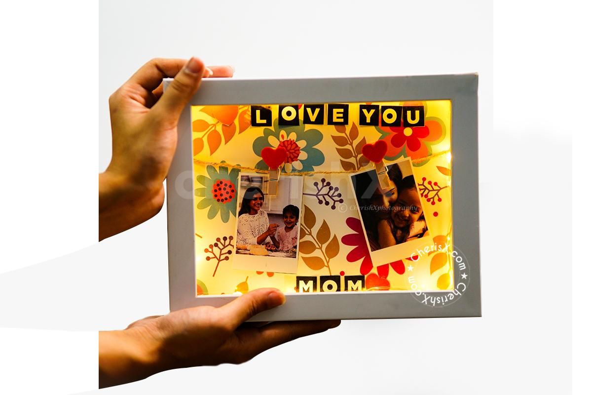 Surprise your mom with this beautiful "Love You Mom" Mother's Day frame Gift Idea!