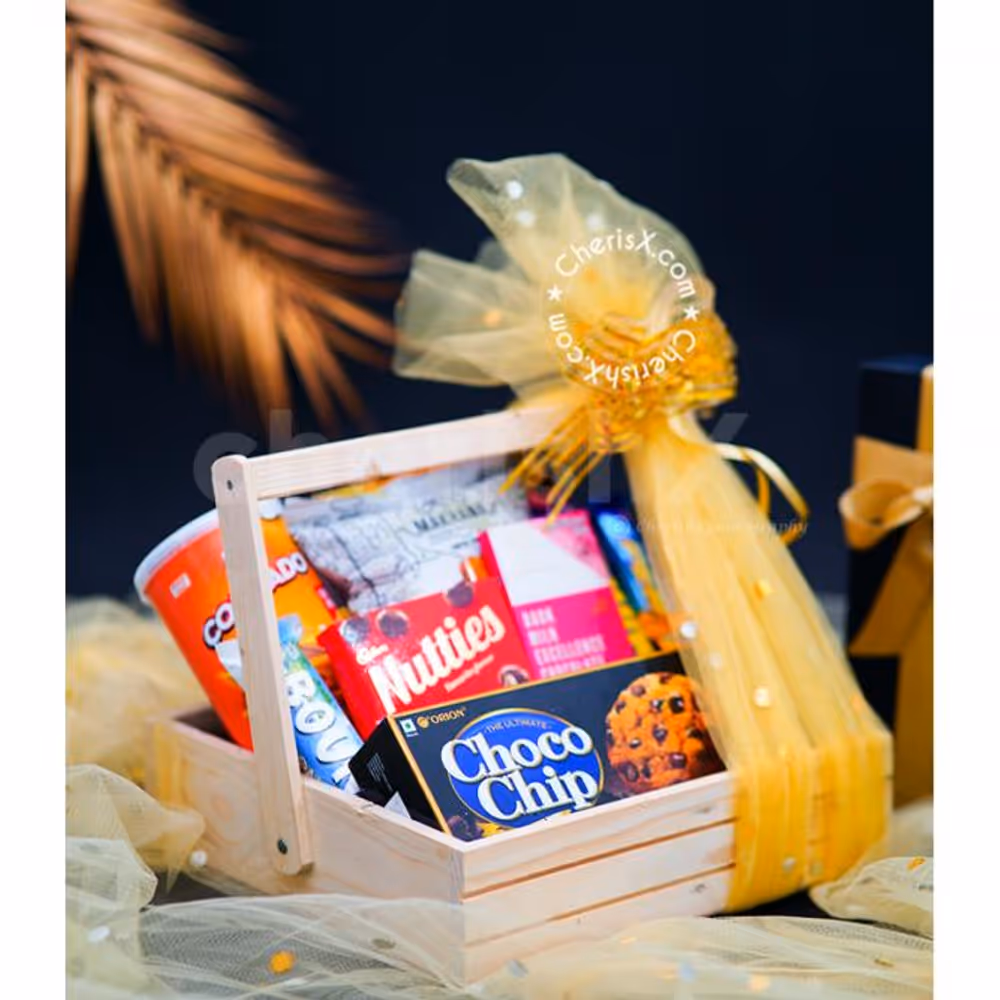 Get this perfect hamper for Birthday or Anniversaries of your close ones!