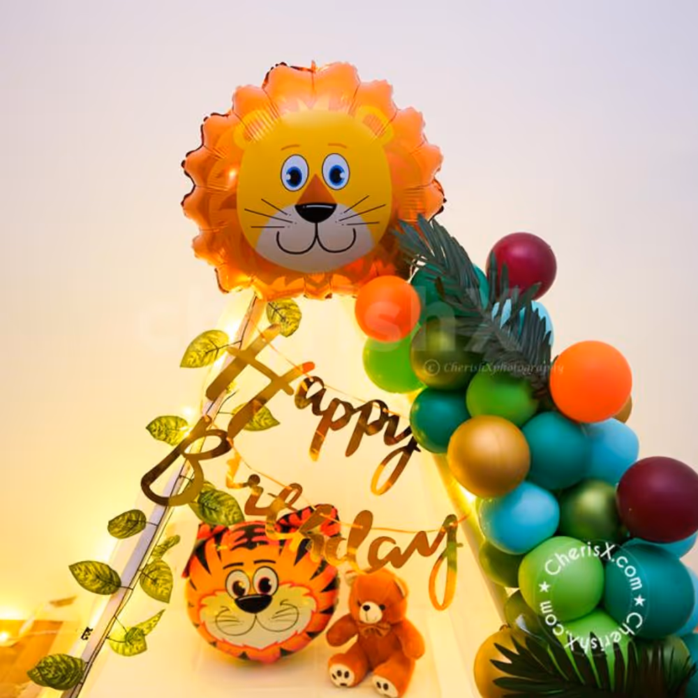 Make your baby's occasion special with this Canopy Jungle Theme Decoration!