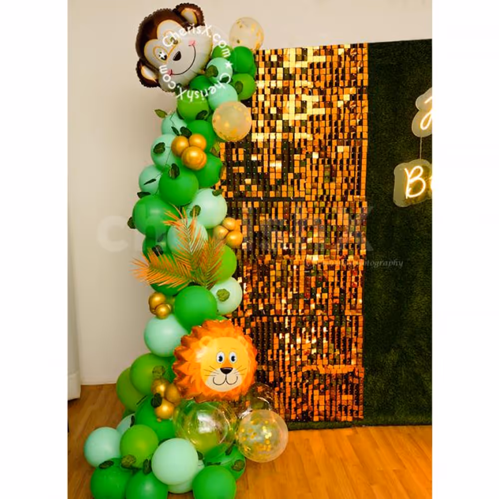 Go with the trend for your Kids Birthday Party with this Wild Jungle theme Decor!