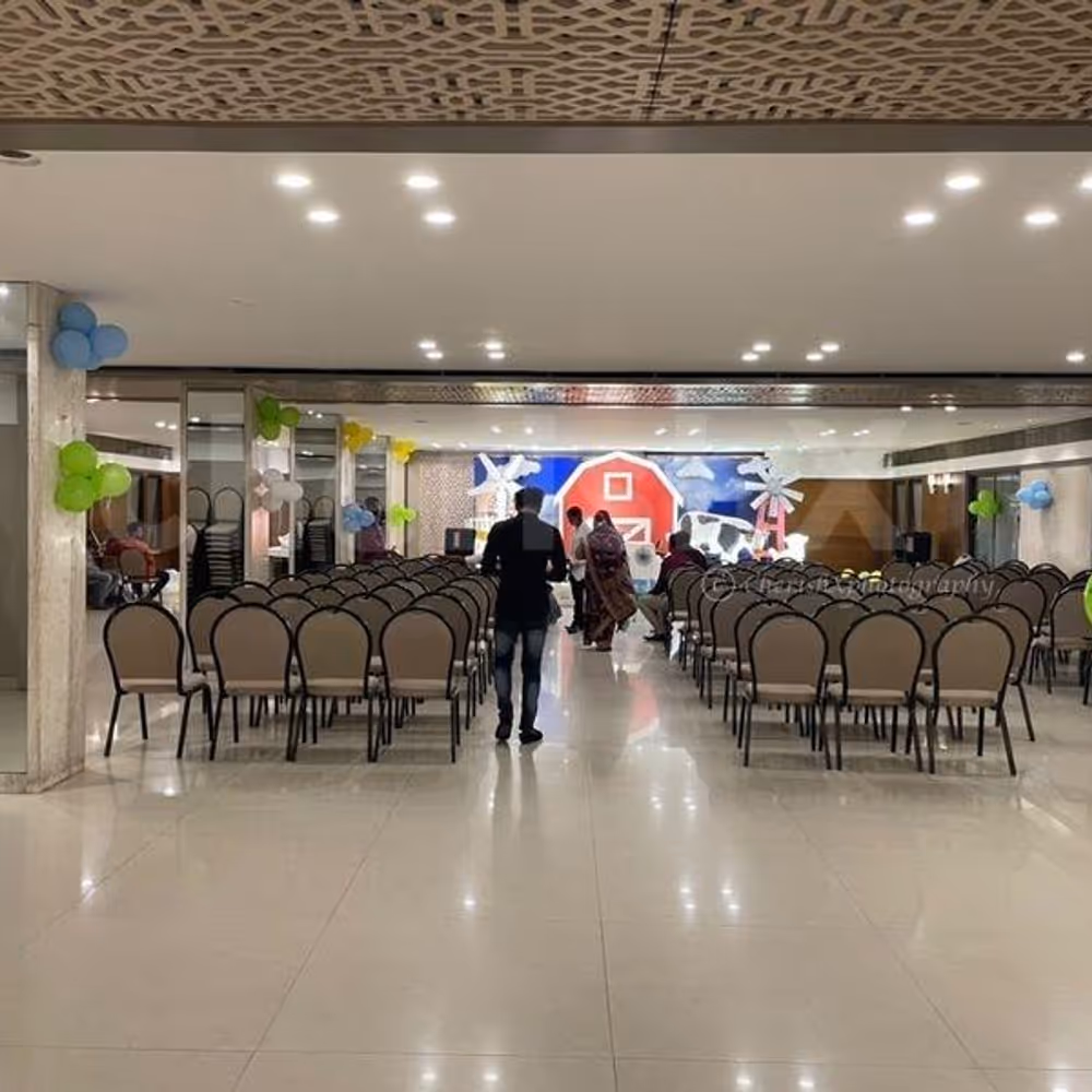 Surprise your little baby with a grand celebration in Hyderabad.