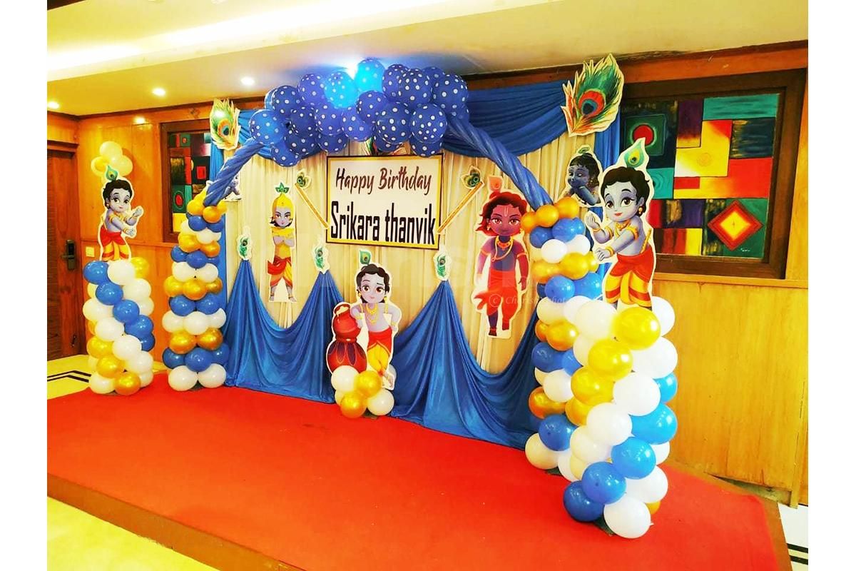 Book a Kids Theme Decoration for your Kids Birthday Party.