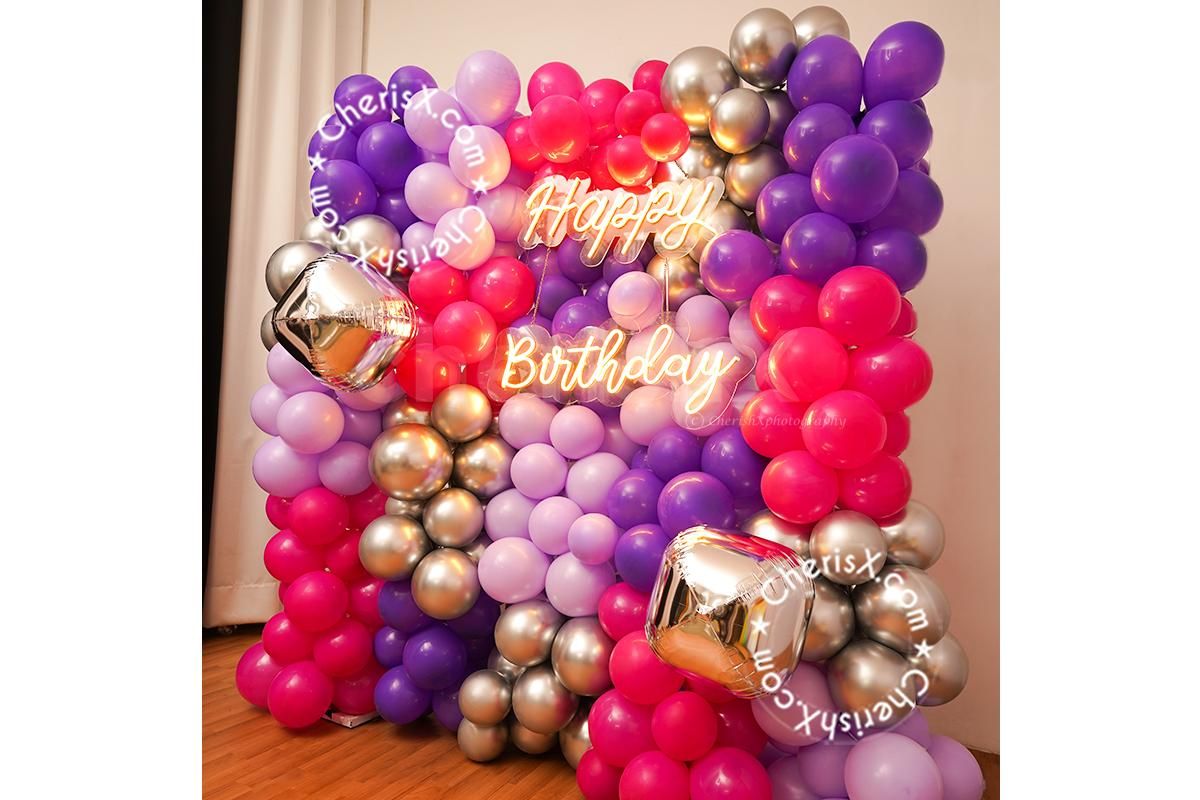 A unique 4D balloon is one of the most special gifts you can give!