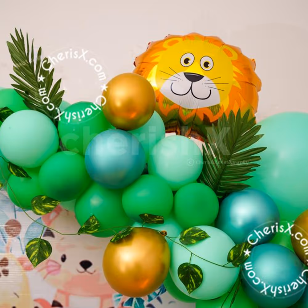 Take your kids to the jungle safari ride with our special sun board design