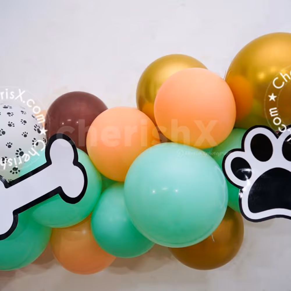 No pet party is complete without these fun decorations.