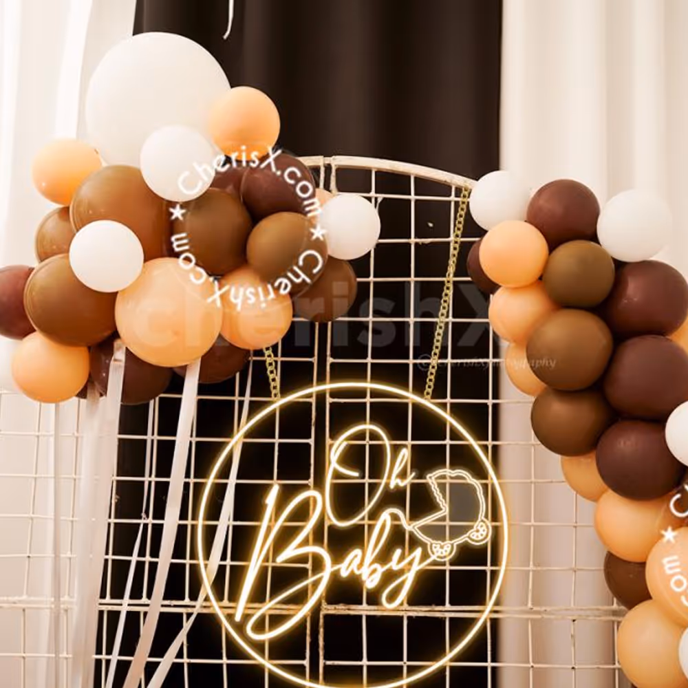 Have fun and elegant balloon decoration for a baby shower!