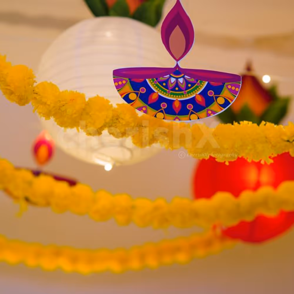 Add fresh flowers and gorgeous lanterns to your supreme festival celebrations