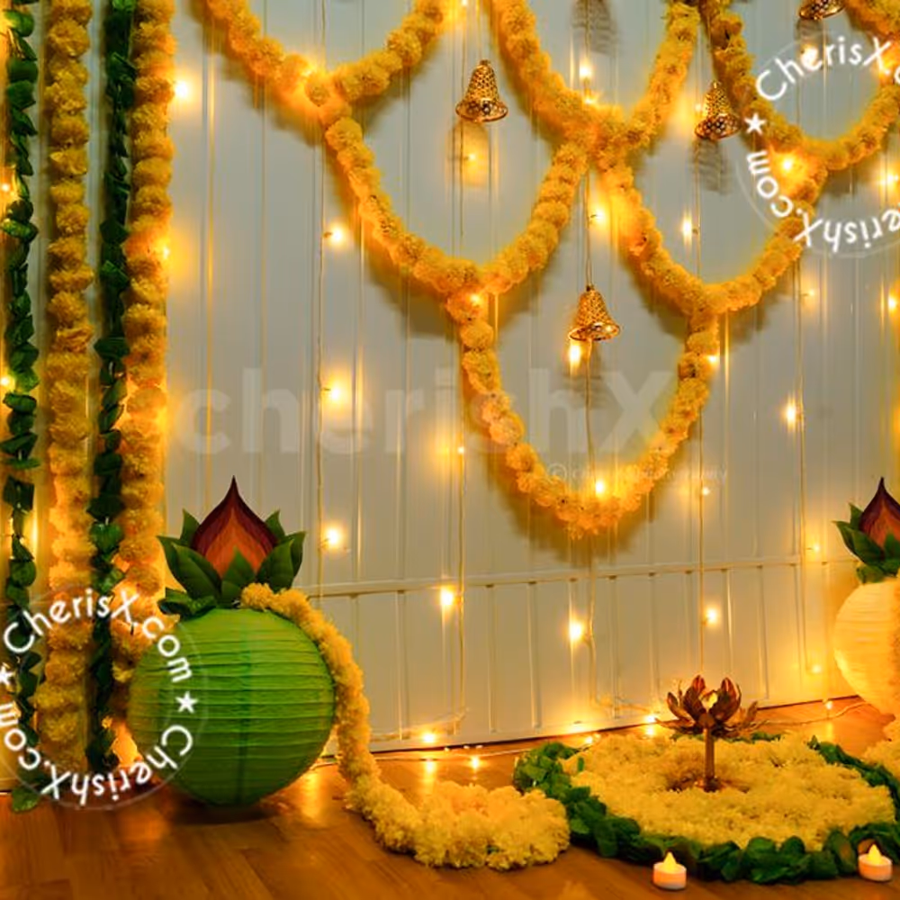 Light with golden bells can never go now!