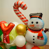 The snowman is the cutest addition you cannot ignore in the bouquet