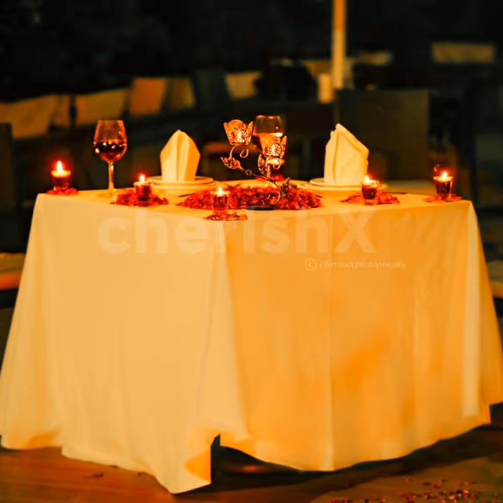 Valentine’s Day open-air romantic dinner setup at Sarovar Portico Delhi