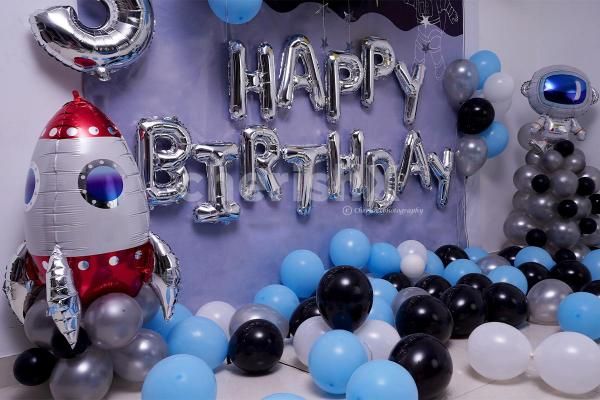 Surprise your kid  with this Dreamy Space Themed Kids Birthday Decor