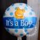 The moon foil balloon adds positive significance to the celebrations