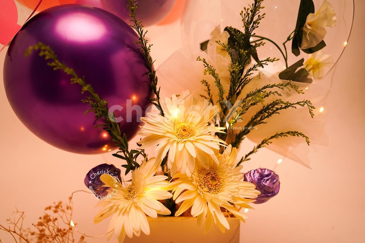 The heart-shaped chocolates will surely make your partner happy