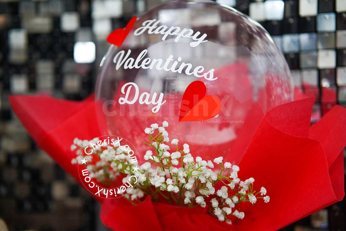 Make a lasting impression with this remarkable balloon bouquet